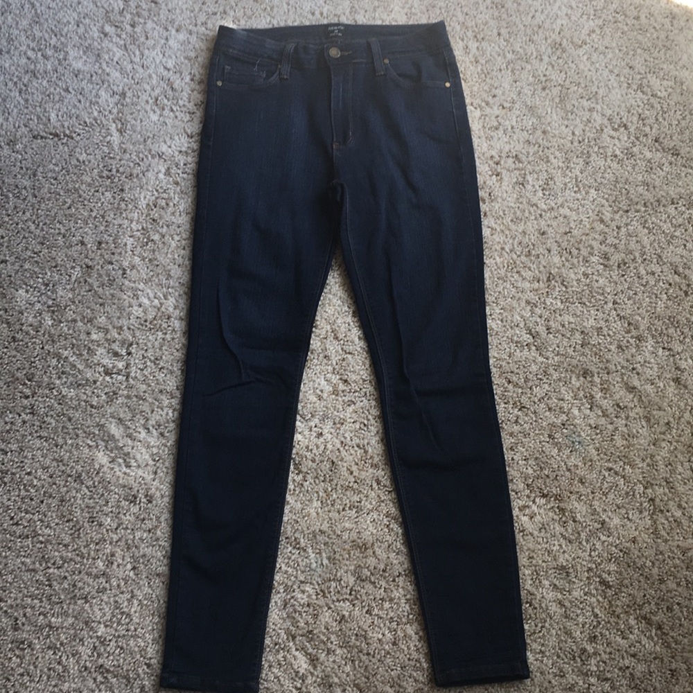 Skinny jeans.